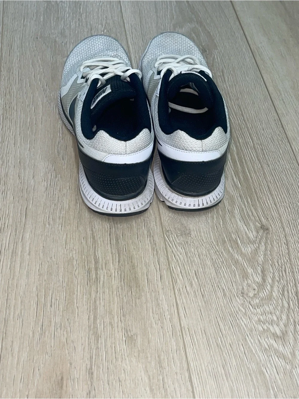Nike Men’s White and Dark Blue Athletic Running Shoes